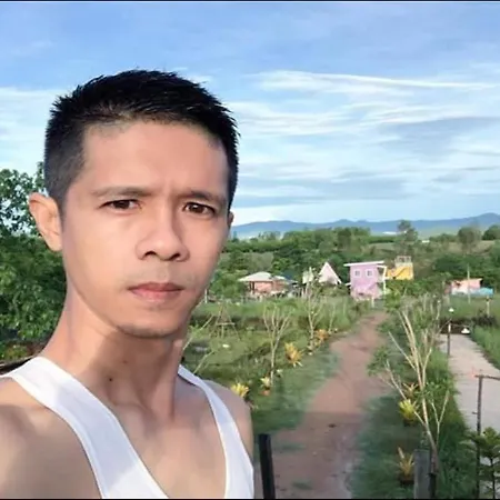 The Memo Resort Suanphung